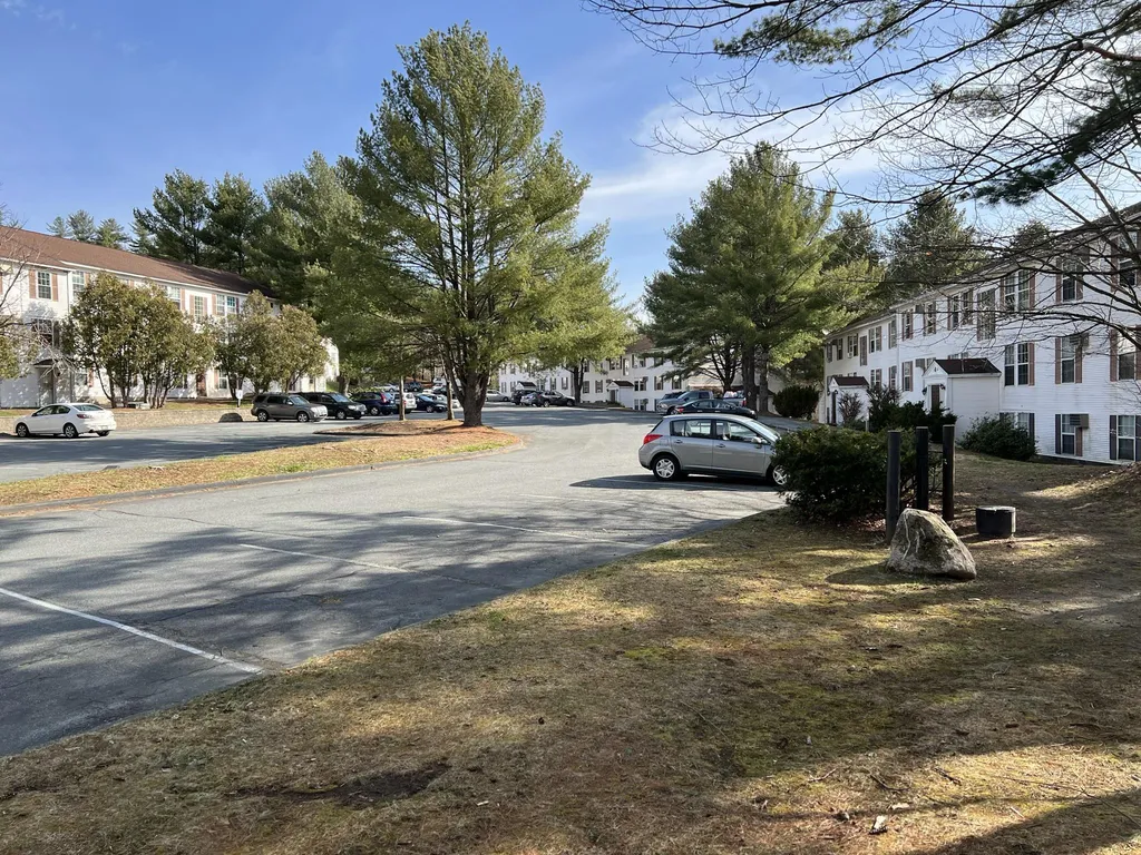 20 Wolf Road Lebanon NH 03766