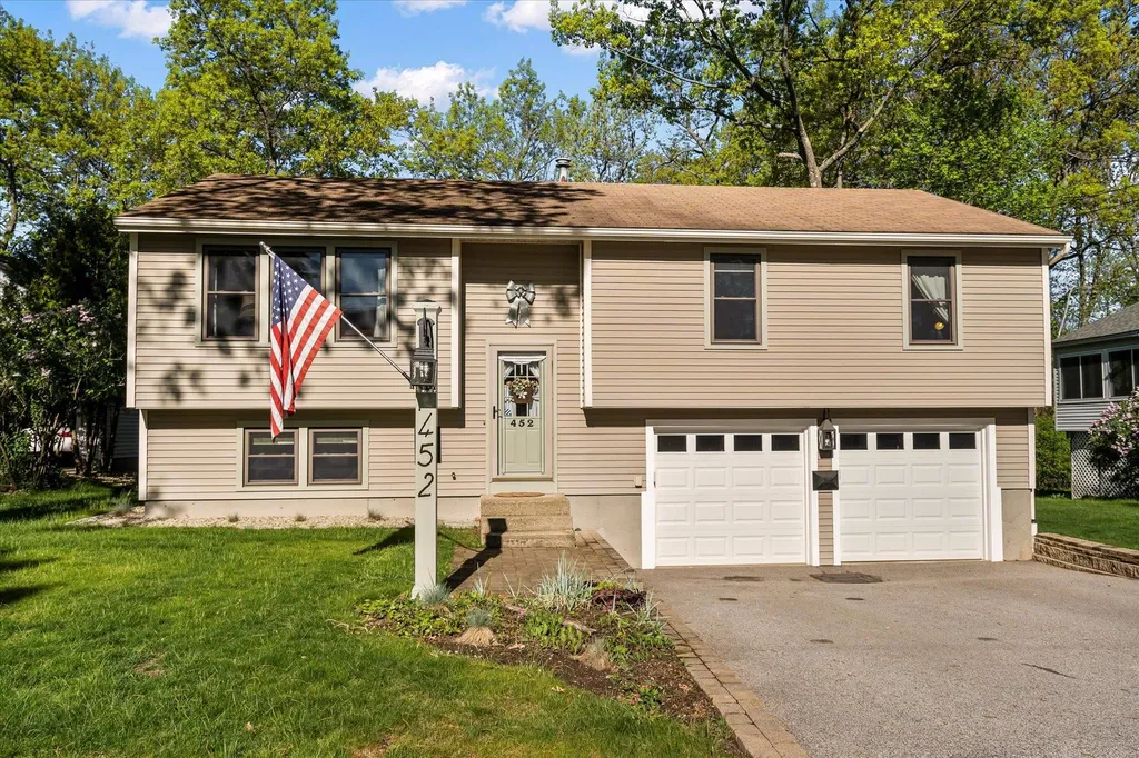 452 Pickering Street Manchester NH 03104