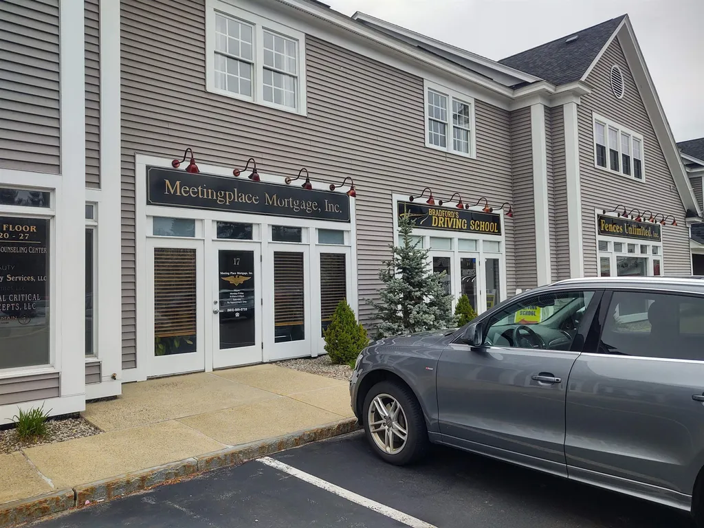 25 Indian Rock Road Windham NH 03087
