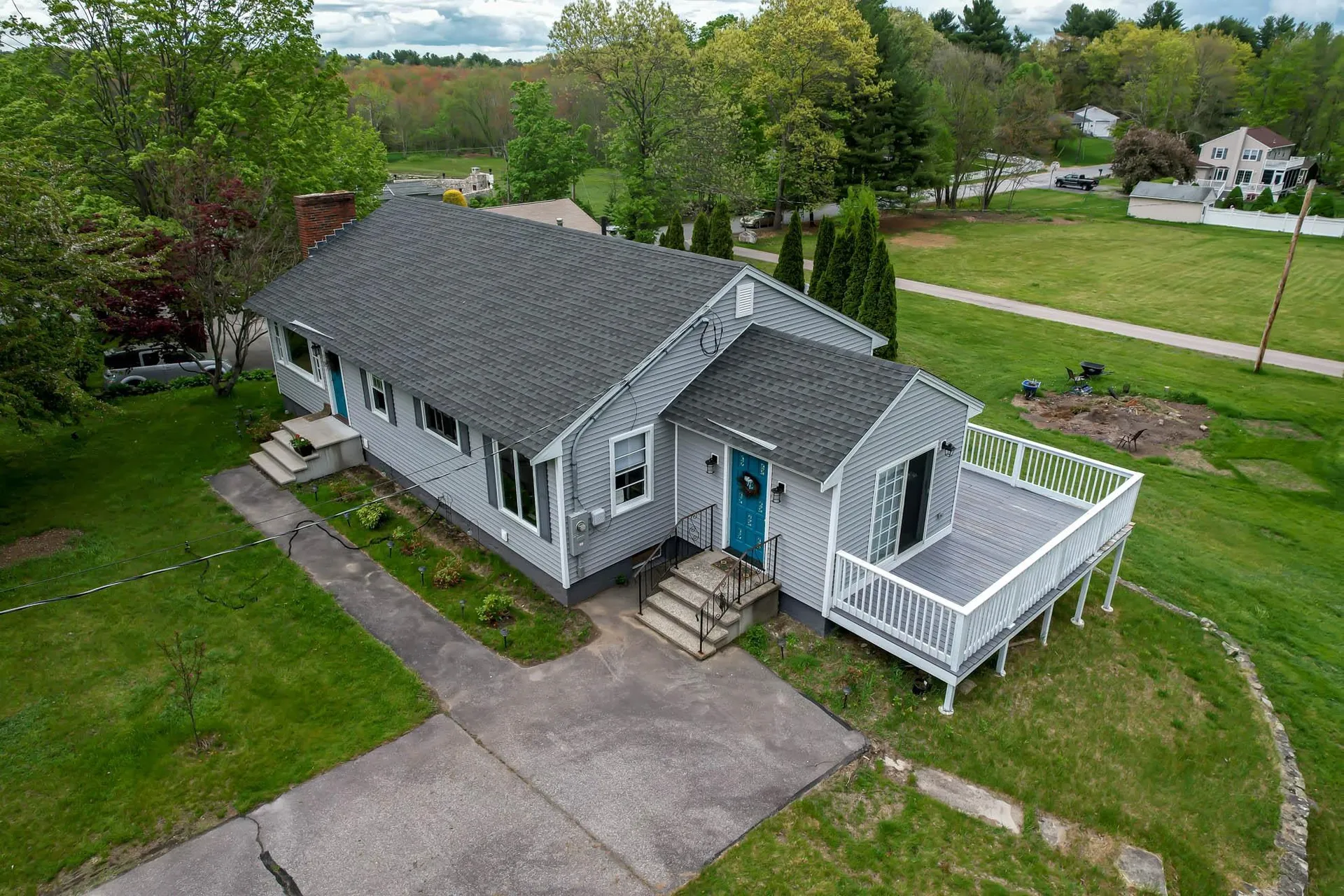 169 Marsh Road Pelham NH 03076