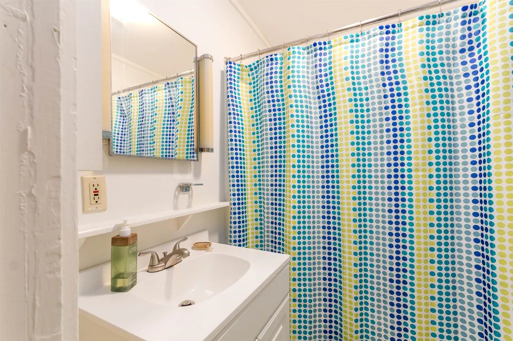 28 Munsill Avenue Bristol VT 05443