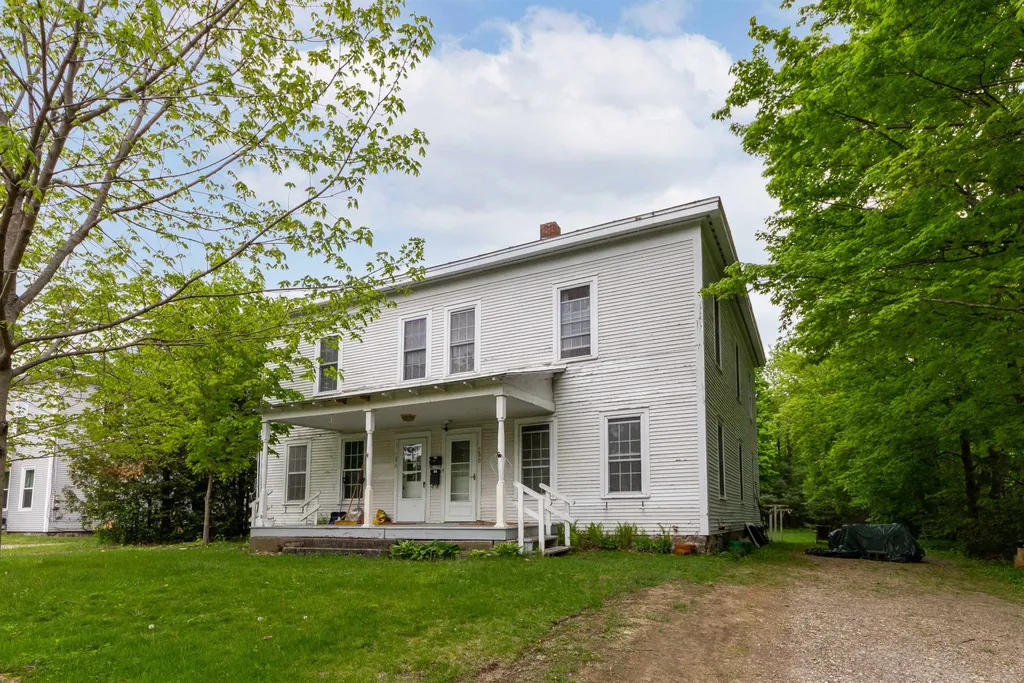 28 Munsill Avenue Bristol VT 05443