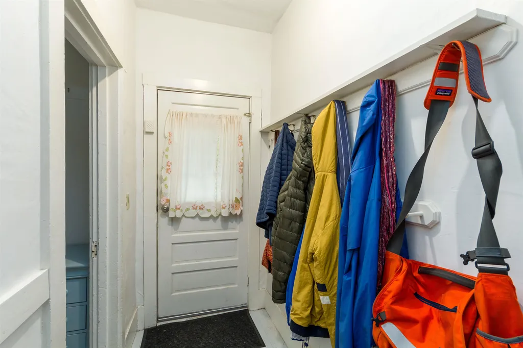28 Munsill Avenue Bristol VT 05443
