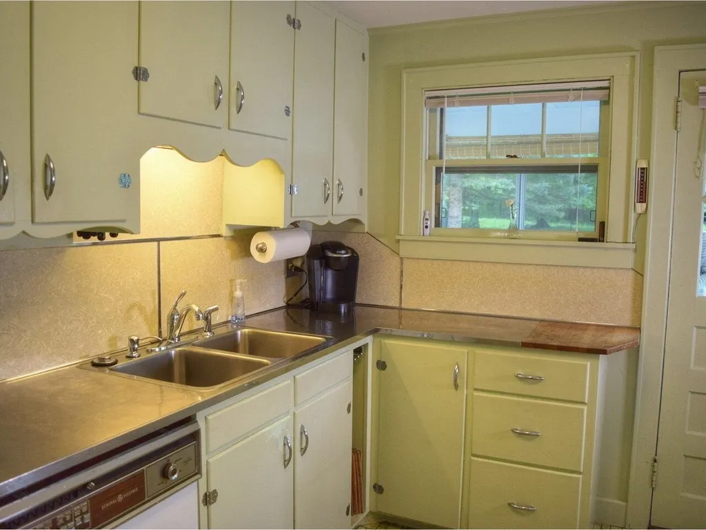 75 Home Avenue Burlington VT 05401