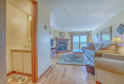 182 Pinnacle Road Campton NH 03223