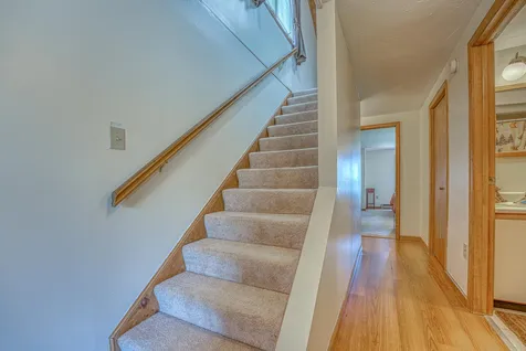 182 Pinnacle Road Campton NH 03223