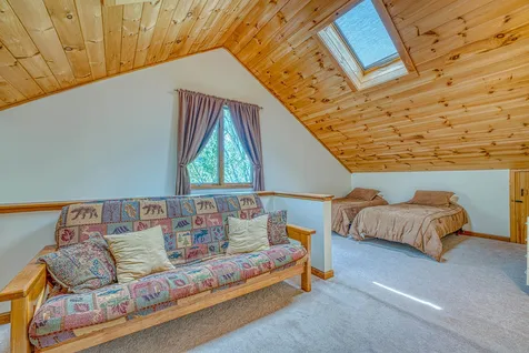 182 Pinnacle Road Campton NH 03223