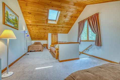 182 Pinnacle Road Campton NH 03223