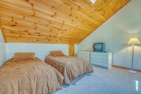 182 Pinnacle Road Campton NH 03223