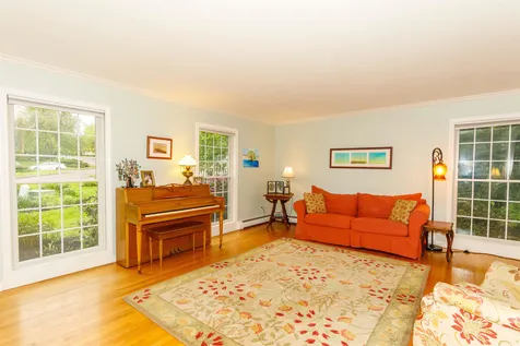 9 Adams Court South Burlington VT 05403