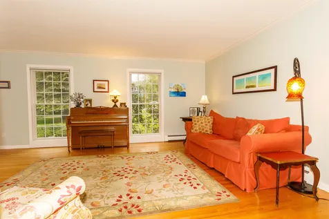 9 Adams Court South Burlington VT 05403