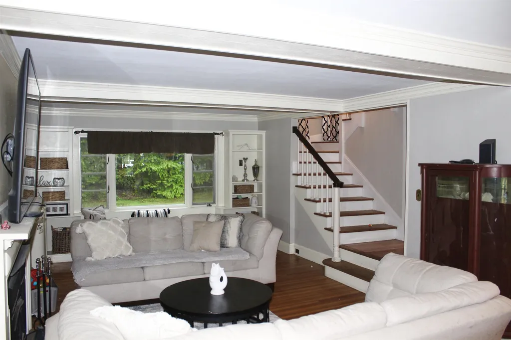 78 Woodland Street Claremont NH 03743