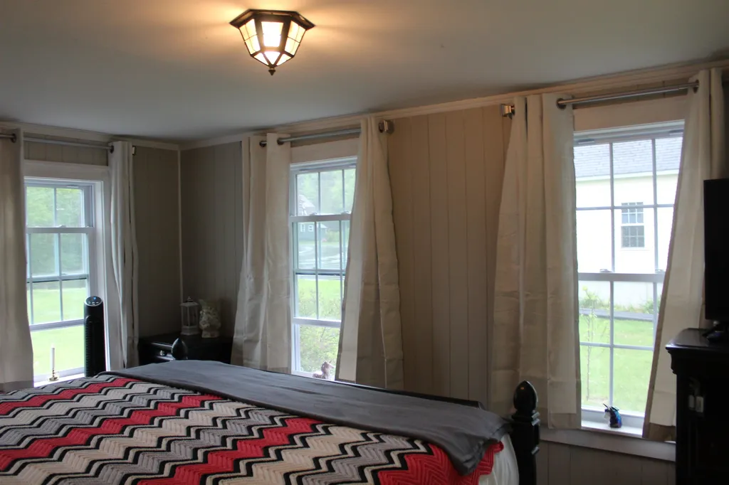 78 Woodland Street Claremont NH 03743