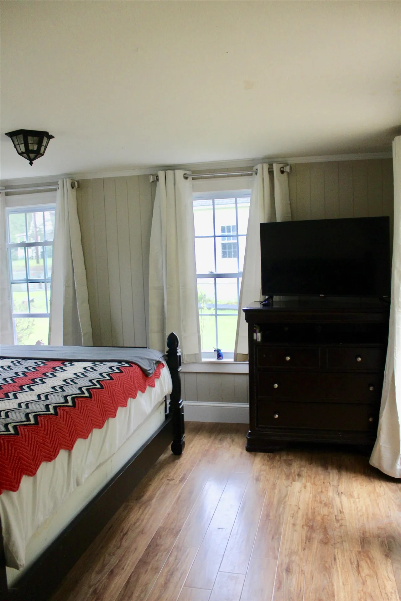 78 Woodland Street Claremont NH 03743