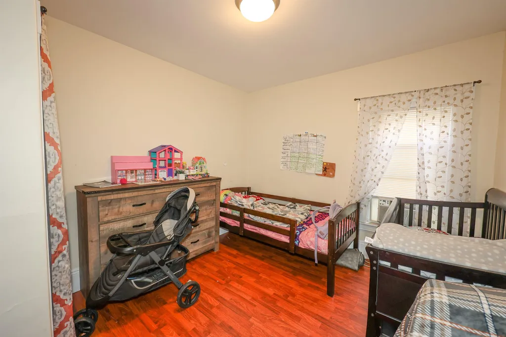 520 Dix Street Manchester NH 03103