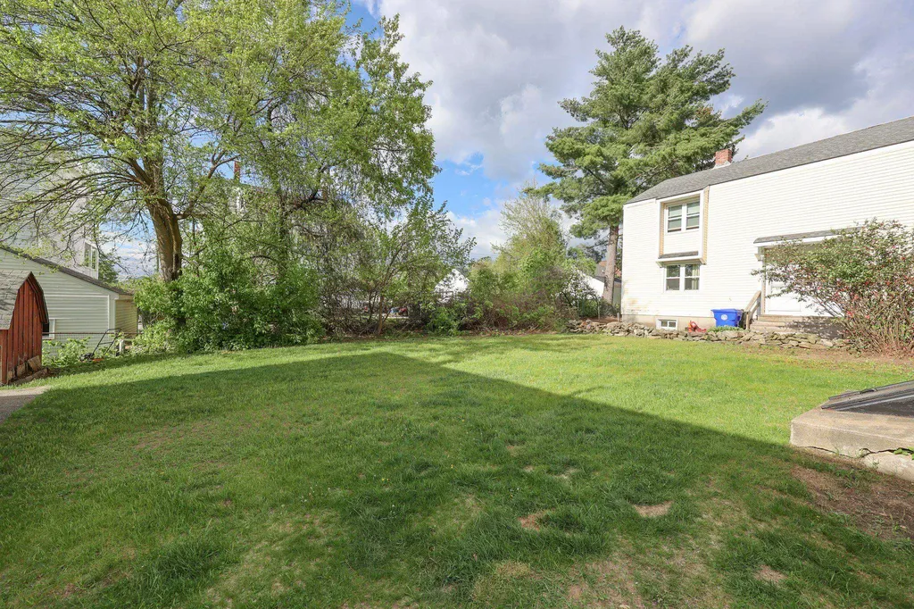 520 Dix Street Manchester NH 03103