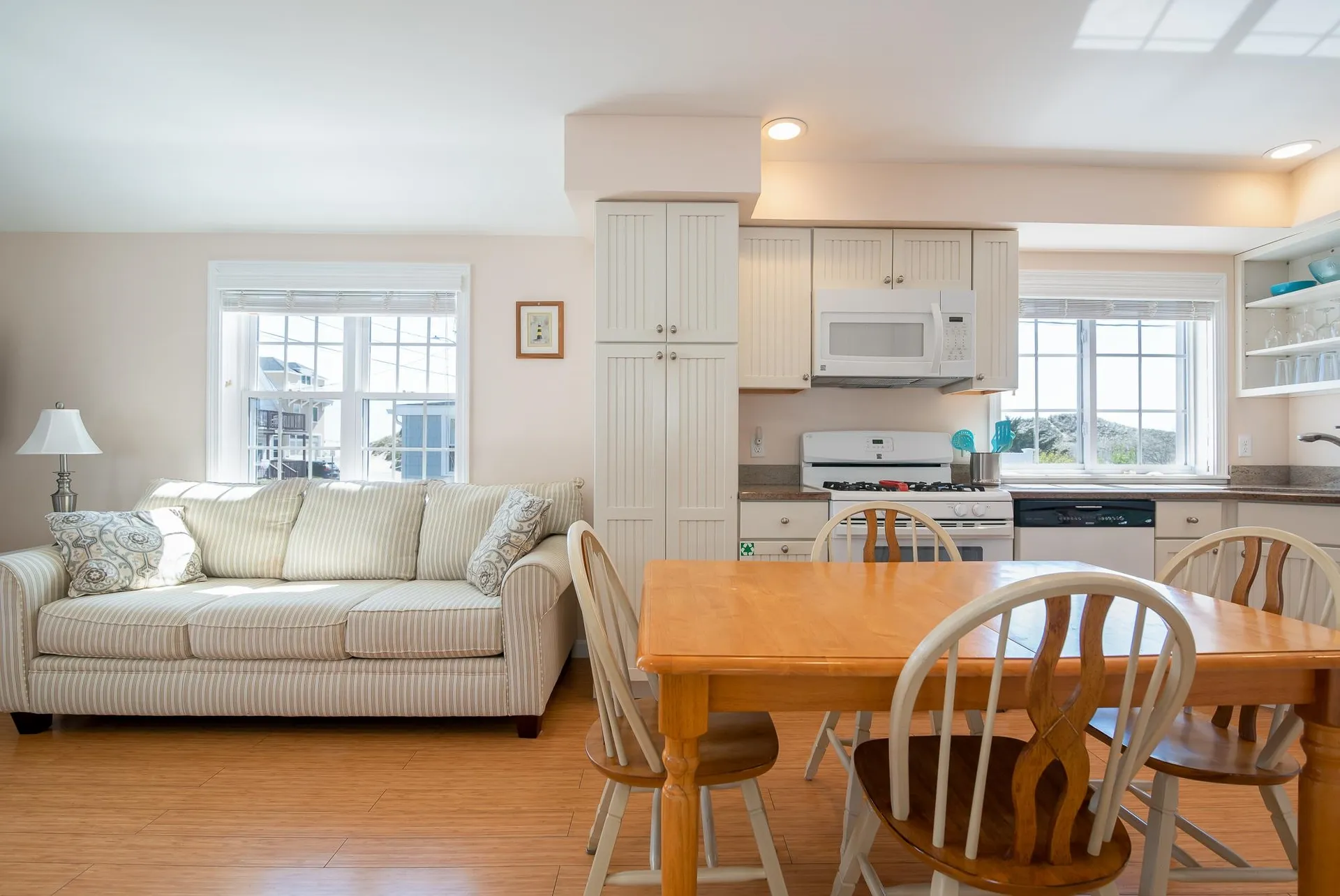 28 Dover Avenue Hampton NH 03842