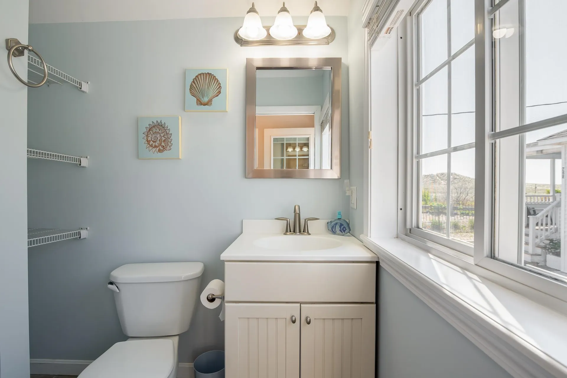 28 Dover Avenue Hampton NH 03842