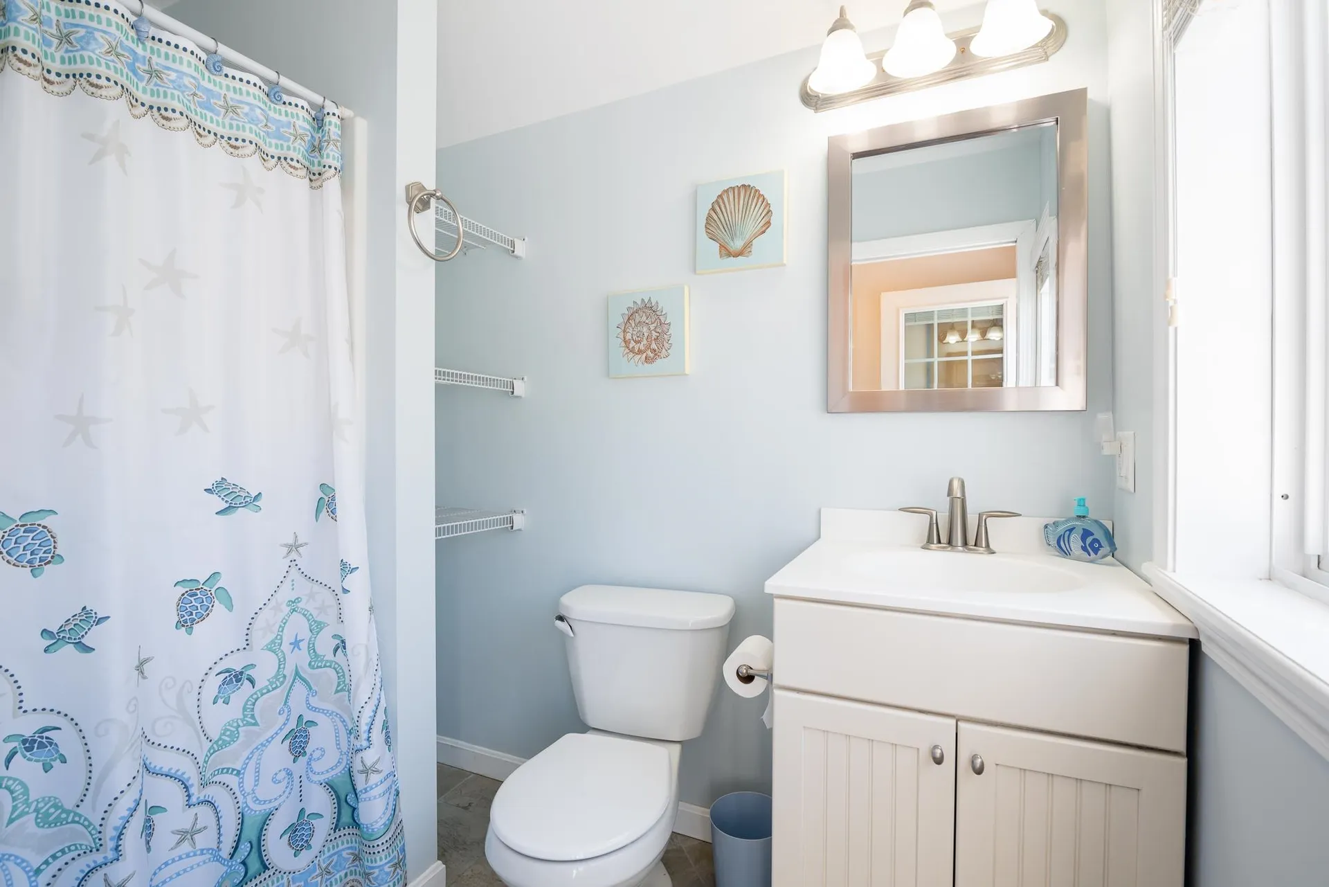 28 Dover Avenue Hampton NH 03842