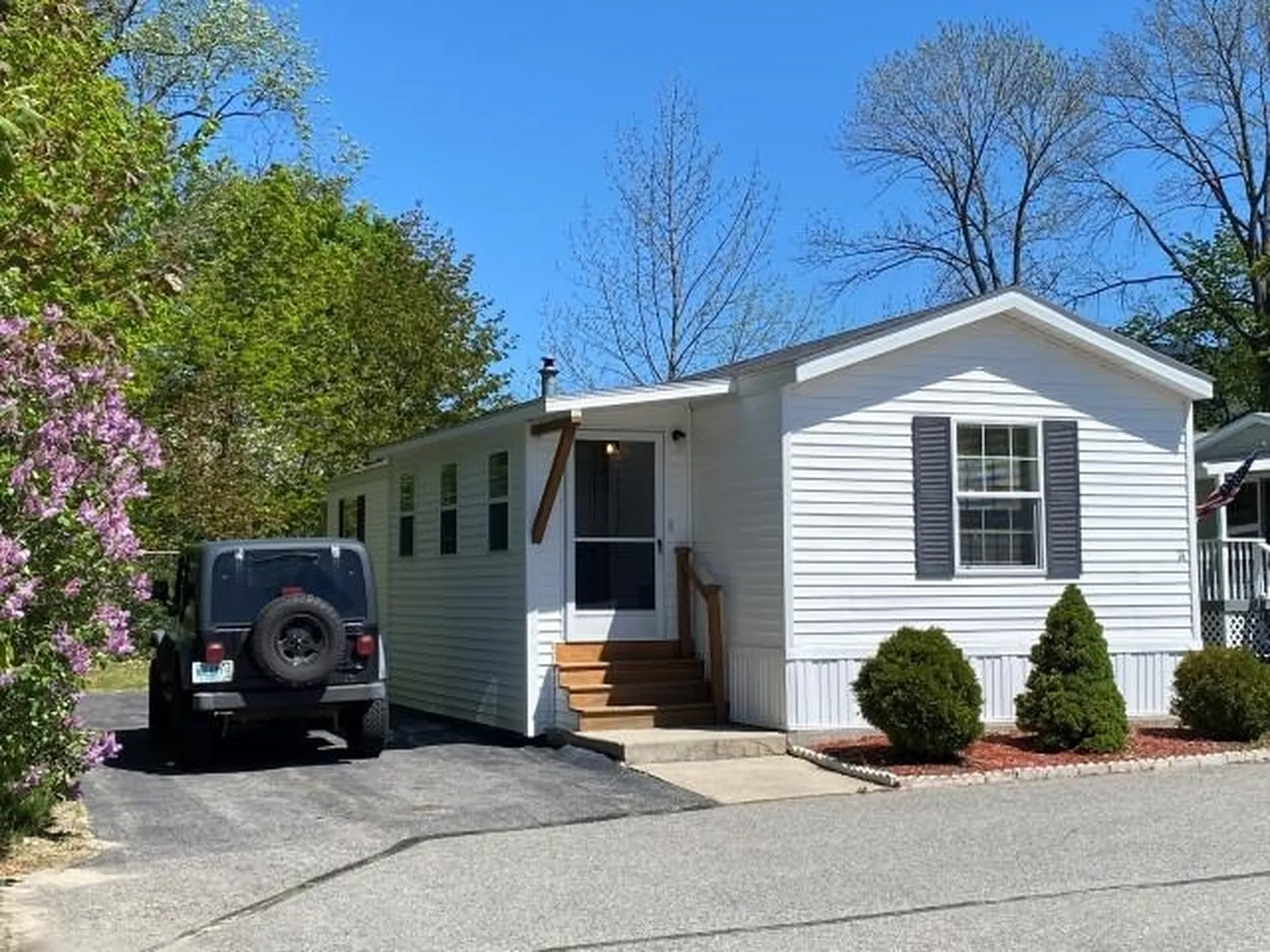 14 Paradise Street Gorham NH 03581