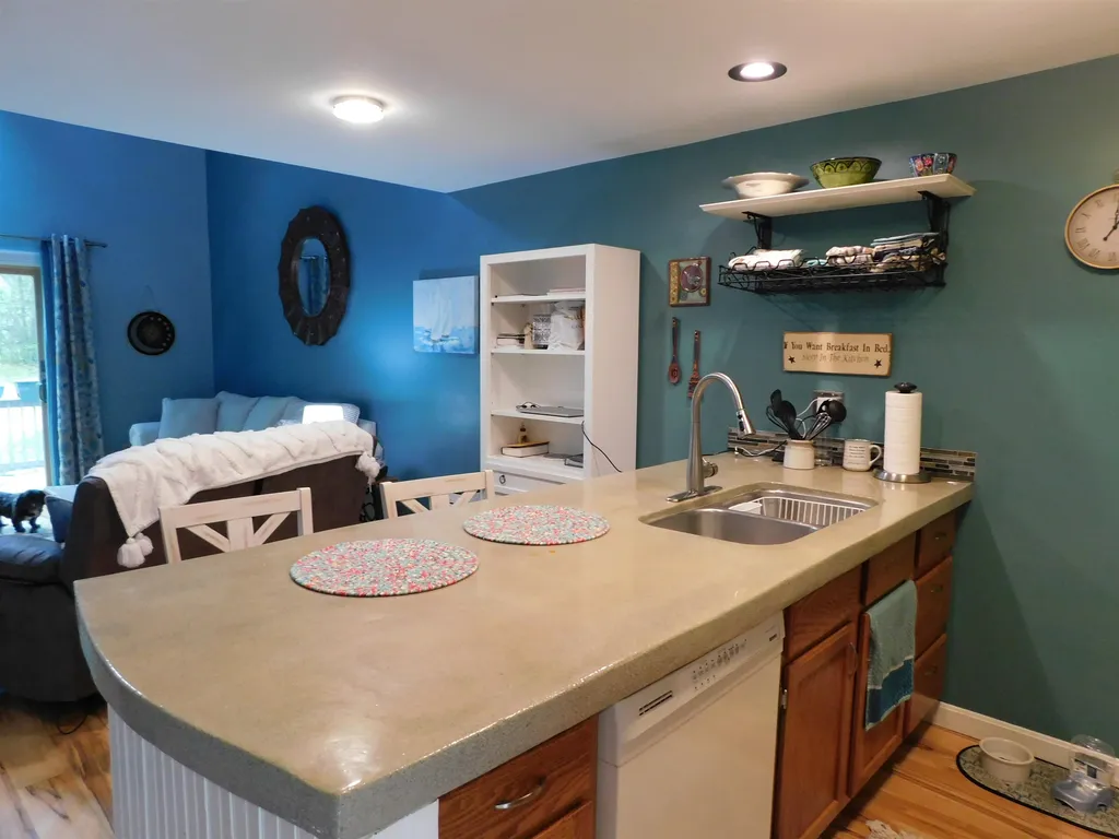 14 Glengarry Drive Stratham NH 03885