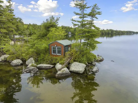 79 & 81 Sunset Point Road Wolfeboro NH 03894