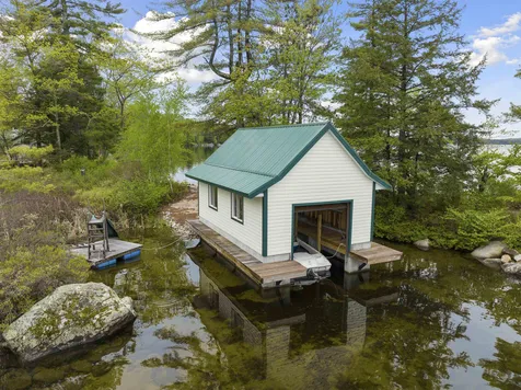 79 & 81 Sunset Point Road Wolfeboro NH 03894
