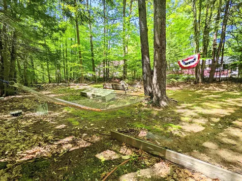 17 Sherwood Forest Drive Canterbury NH 03224