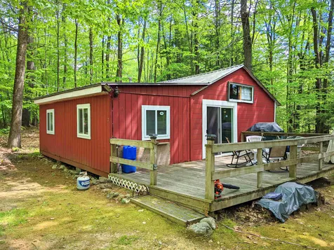 17 Sherwood Forest Drive Canterbury NH 03224