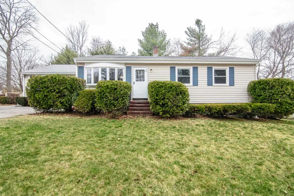 20 Henry Street Salem NH 03079