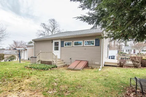 20 Henry Street Salem NH 03079