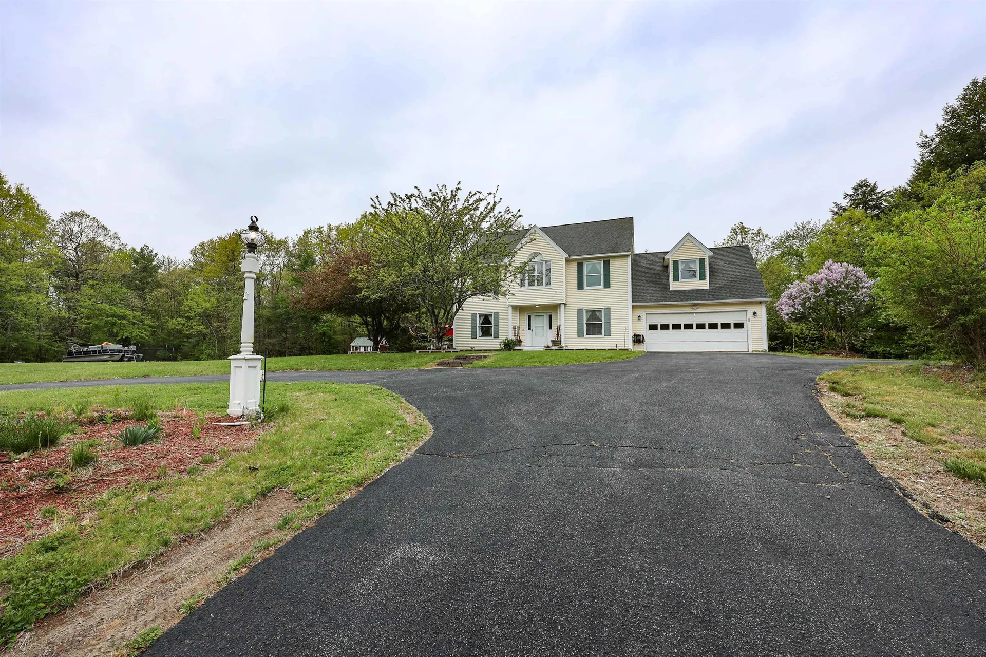 89 Pheasant Run Drive Chester NH 03036