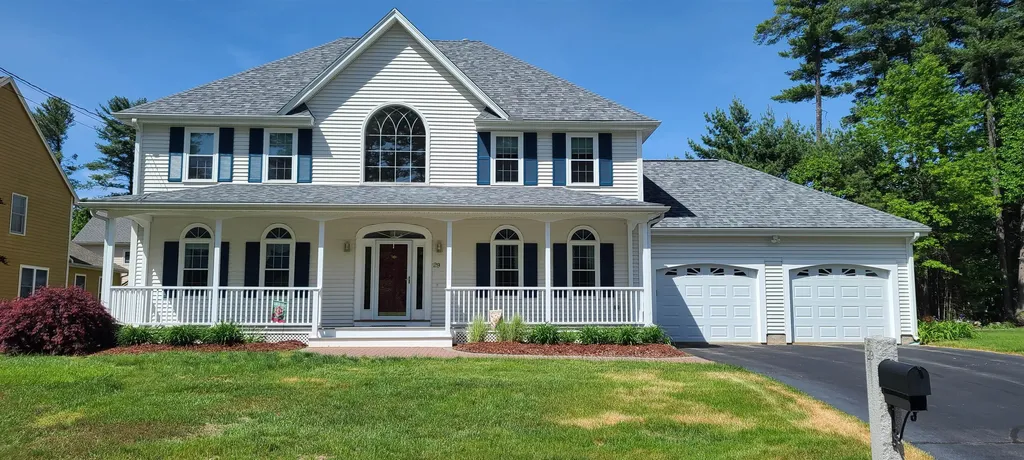 29 Pinebrook Road Nashua NH 03062