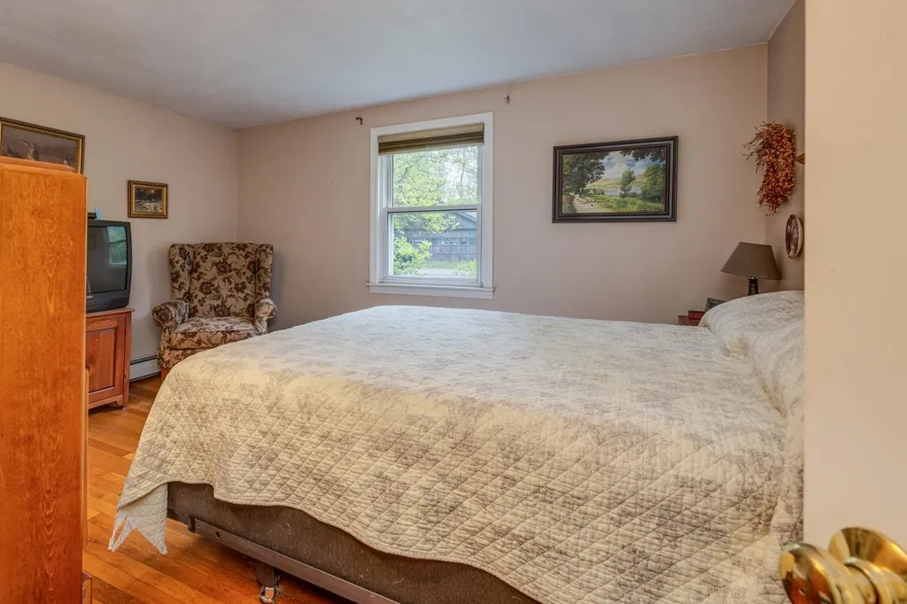 35 Webb Road Peterborough NH 03458