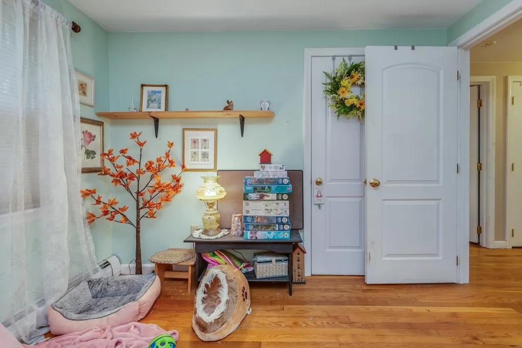 35 Webb Road Peterborough NH 03458