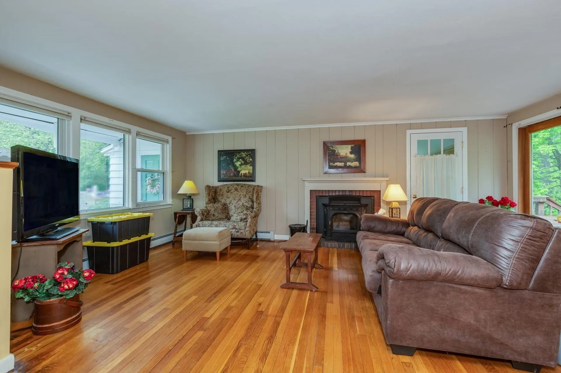 35 Webb Road Peterborough NH 03458