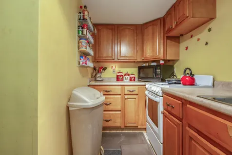 35 Webb Road Peterborough NH 03458
