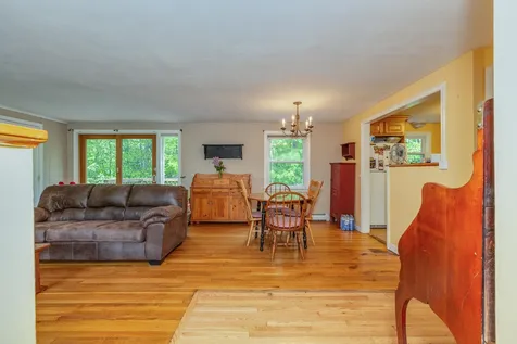 35 Webb Road Peterborough NH 03458