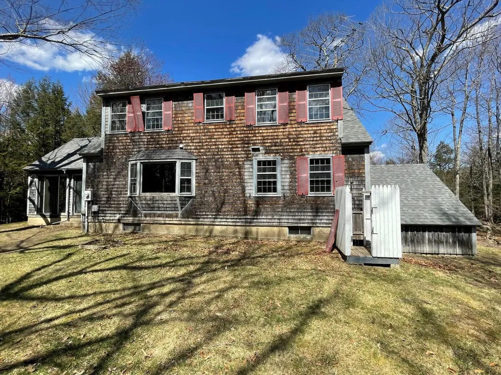 195 Brookwood Park Road Bristol NH 03222