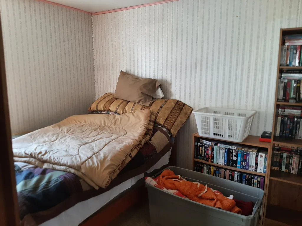 175 South Main Street Colebrook NH 03576