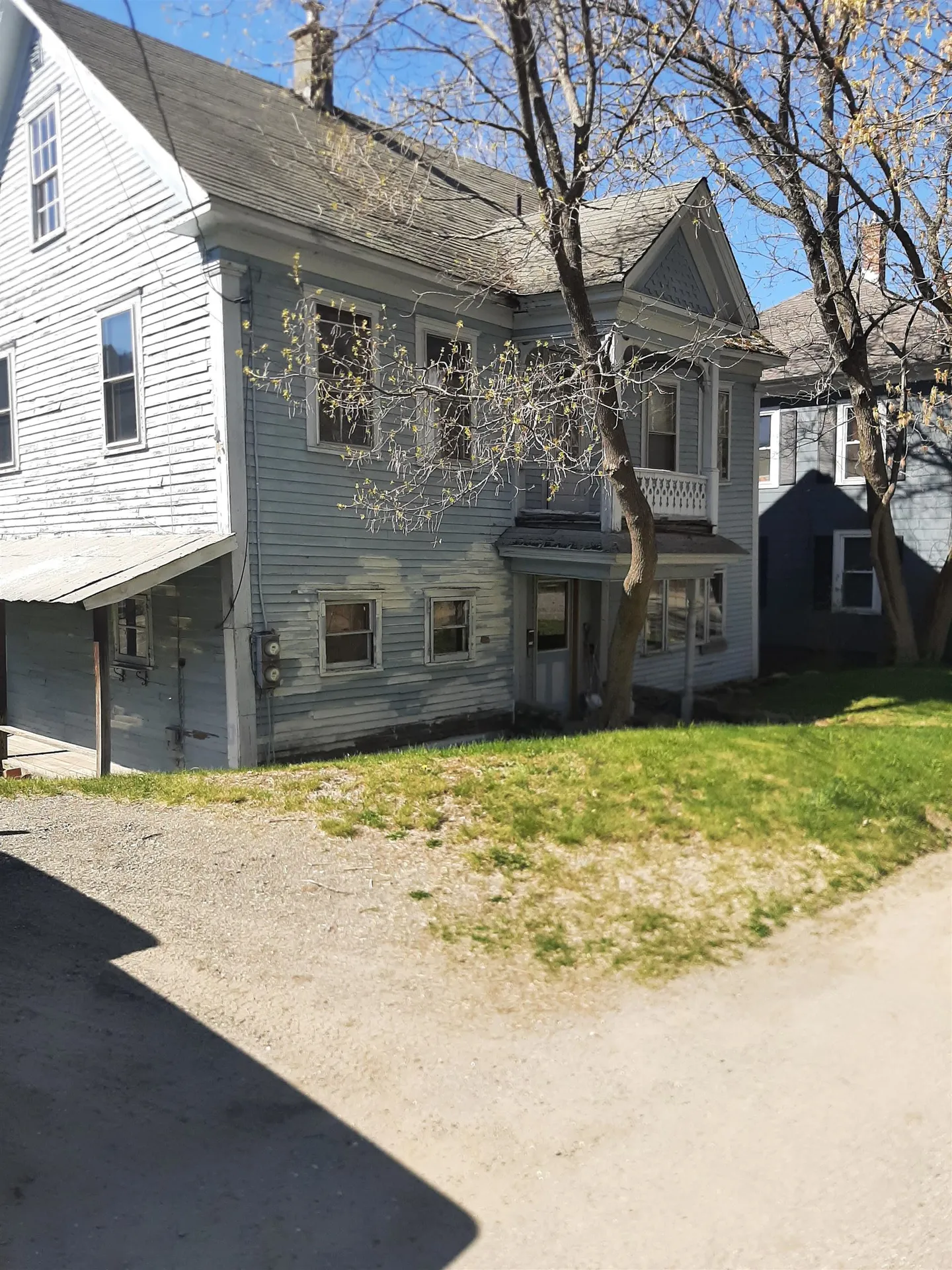 175 South Main Street Colebrook NH 03576