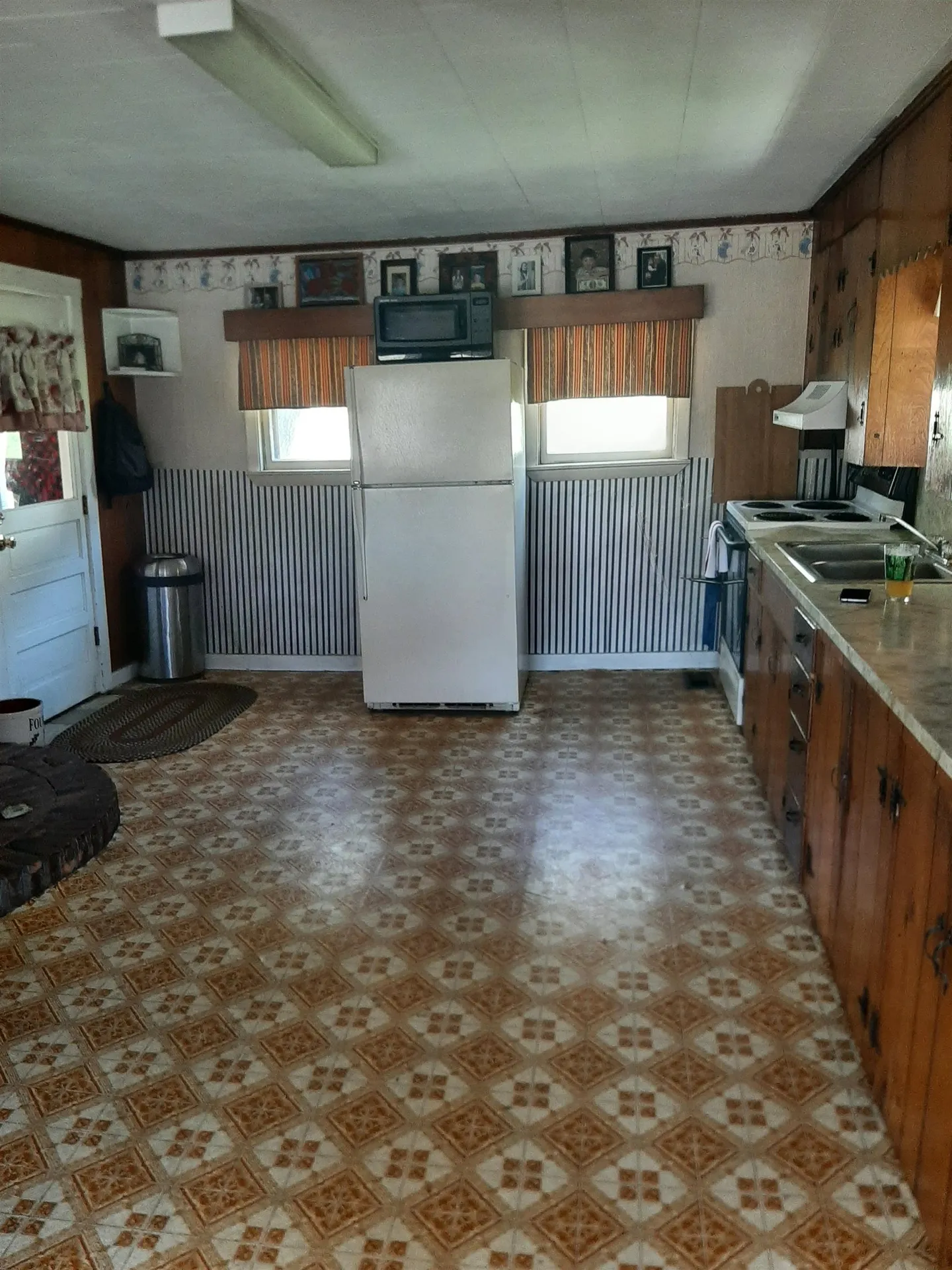 175 South Main Street Colebrook NH 03576