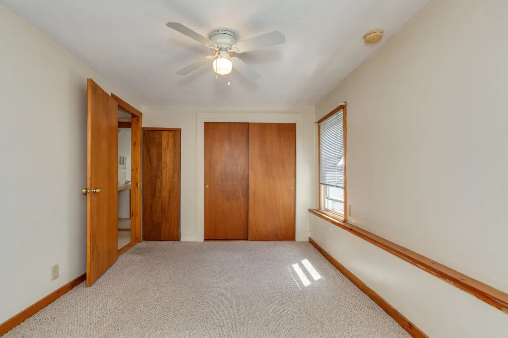 29 Manchester Street Nashua NH 03064