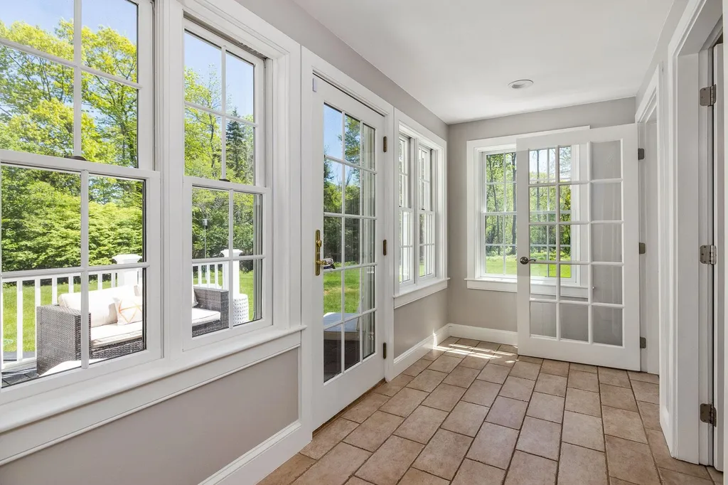 3 Cortland Drive Greenland NH 03840