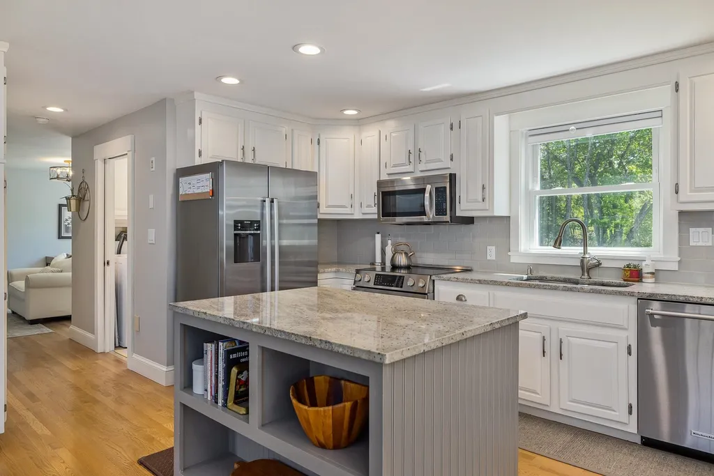 3 Cortland Drive Greenland NH 03840