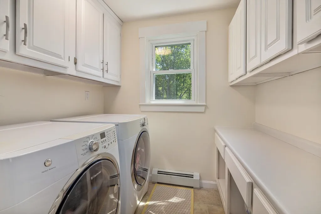 3 Cortland Drive Greenland NH 03840