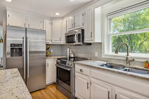 3 Cortland Drive Greenland NH 03840