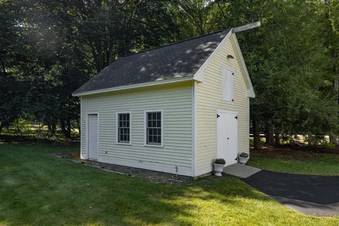 3 Cortland Drive Greenland NH 03840