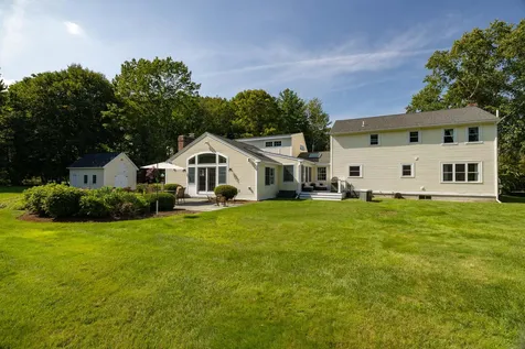 3 Cortland Drive Greenland NH 03840