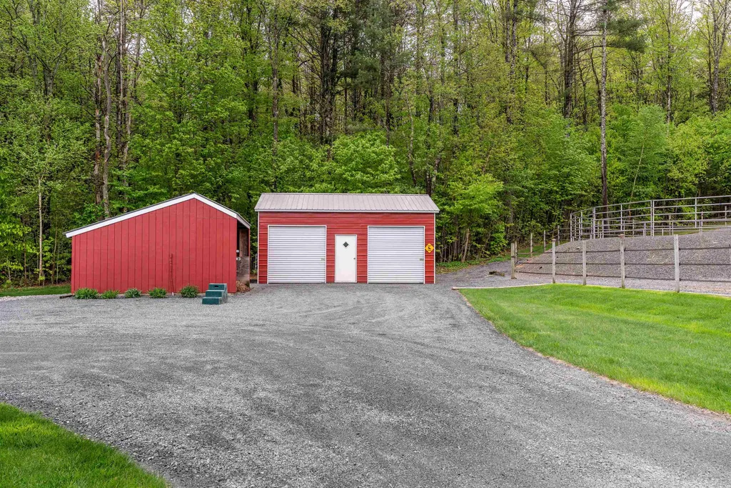 187 Hartland Hill Road Hartland VT 05091